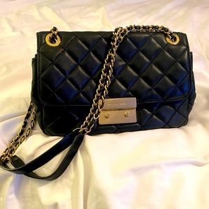 MICHAEL KORS quilted leather shoulder bag